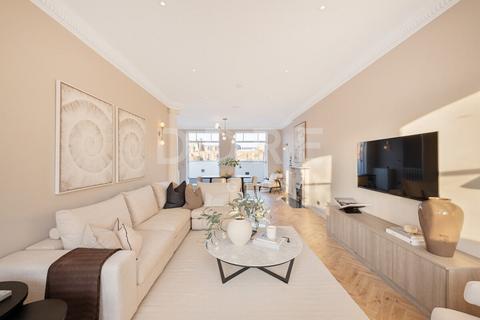 3 bedroom apartment for sale, Beaufort Gardens, London, SW3