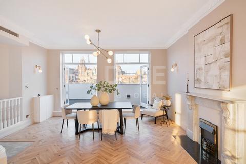 3 bedroom apartment for sale, Beaufort Gardens, London, SW3