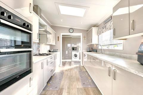 2 bedroom park home for sale, The Paddocks, Great Bricett, Ipswich, IP7