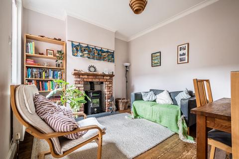 27 Cedars Road, Exeter, EX2 4NA
