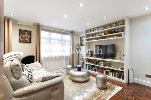 2 bedroom apartment for sale, Beale Close, London, N13