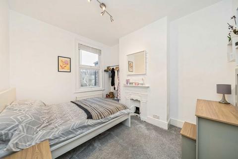 112 Elthorne Avenue, London, W7 2JW