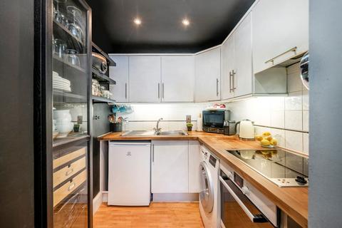 1 bedroom flat for sale, Sinclair Road, London W14