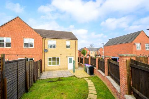 2 bedroom end of terrace house for sale, Harris Way, Grantham NG31