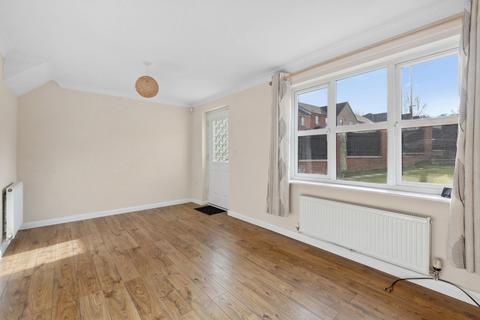 2 bedroom end of terrace house for sale, Harris Way, Grantham NG31