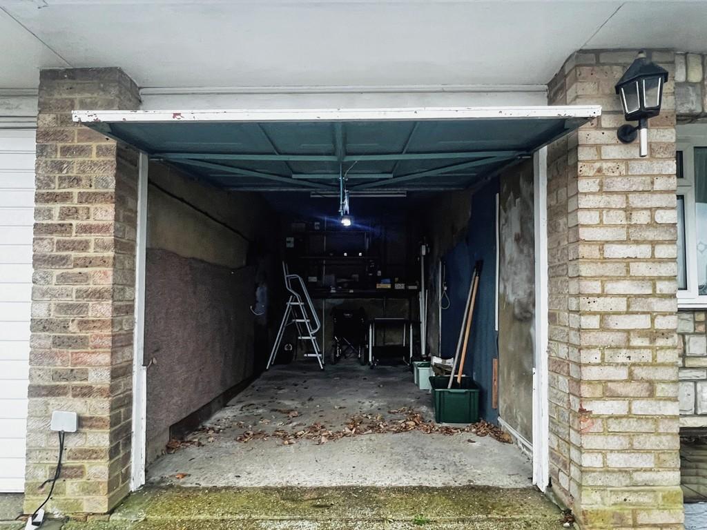 11c5e172-garage 202 20- 20 Copy