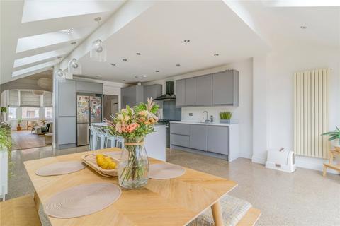 4 bedroom terraced house for sale, Fonthill Road, Hove, East Sussex, BN3