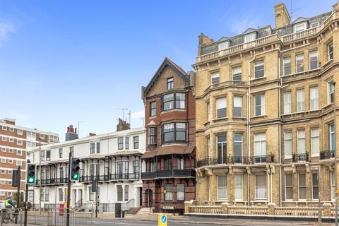 2 bedroom apartment for sale, St. Catherines Terrace, Hove, East Sussex, BN3