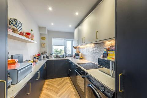 2 bedroom apartment for sale, Kingsway, Hove, East Sussex, BN3