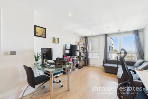 1 bedroom apartment to rent, St. Luke's Avenue, Clapham Common, SW4