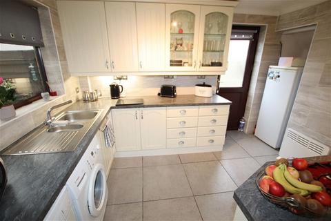 3 bedroom detached house for sale, Totlands Drive, Clacton on Sea