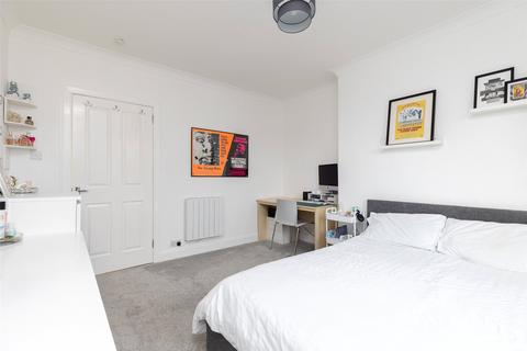 88 Abbey Road, Scone, Perth, PH2 6JS