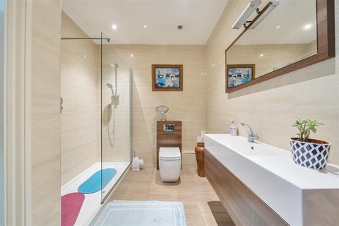 4 The Callanders, Bushey Heath, Bushey, WD23 1PU