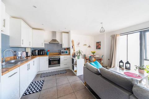 1 bedroom flat for sale, Williams way, Wembley, HA0