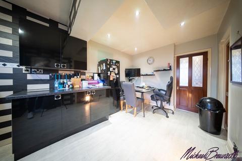 2 bedroom semi-detached house for sale, Larch Drive, Bradford BD6