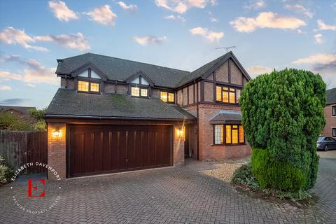 undefined, Heritage Court, Gibbet Hill