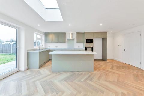12 Peasecroft, Cottered, Buntingford, SG9 9QS