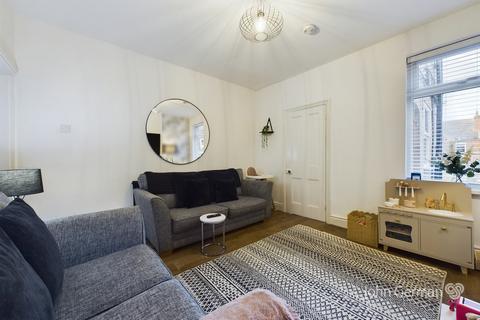146 Calais Road, Burton-on-trent, DE13 0UW