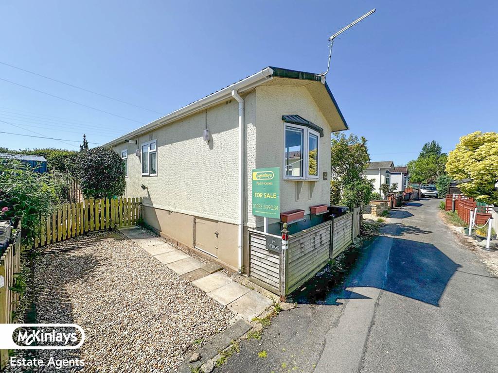 1 bedroom park home