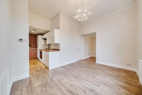 2 bedroom apartment for sale, Woodbury Park Road, Tunbridge Wells