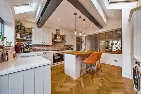 33 Chichester Road, Tonbridge, TN9 2TL