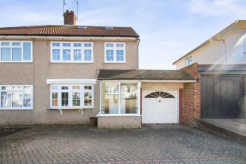 4 bedroom semi-detached house for sale, Spurrell Avenue, Bexley