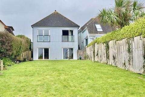 4 bedroom detached house for sale, Treyew Road, Truro