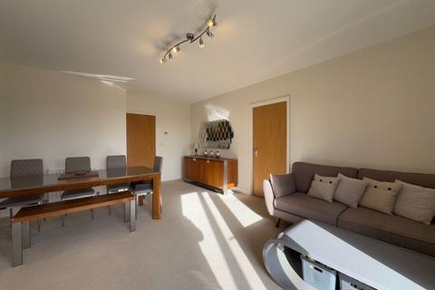 2 bedroom apartment for sale, Observer Close, London