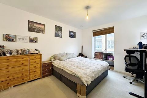 2 bedroom flat for sale, Grahame Park Way, London