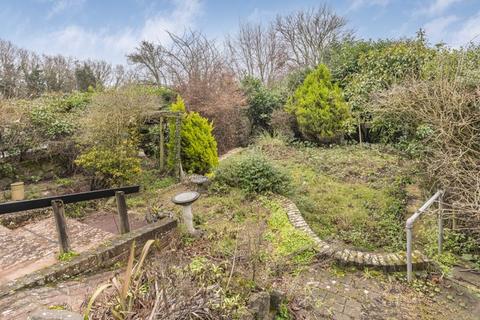 4 bedroom detached house for sale, Oakfield Lane, Wilmington