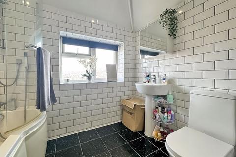 19 Addison Grove, Wednesfield, Wolverhampton, WV11 1AL
