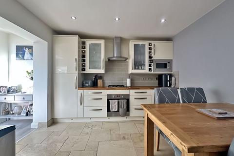19 Addison Grove, Wednesfield, Wolverhampton, WV11 1AL