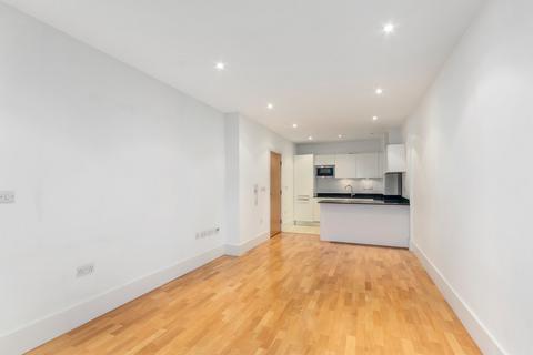 1 bedroom apartment to rent, Battersea Reach SW18