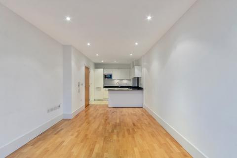 1 bedroom apartment to rent, Battersea Reach SW18