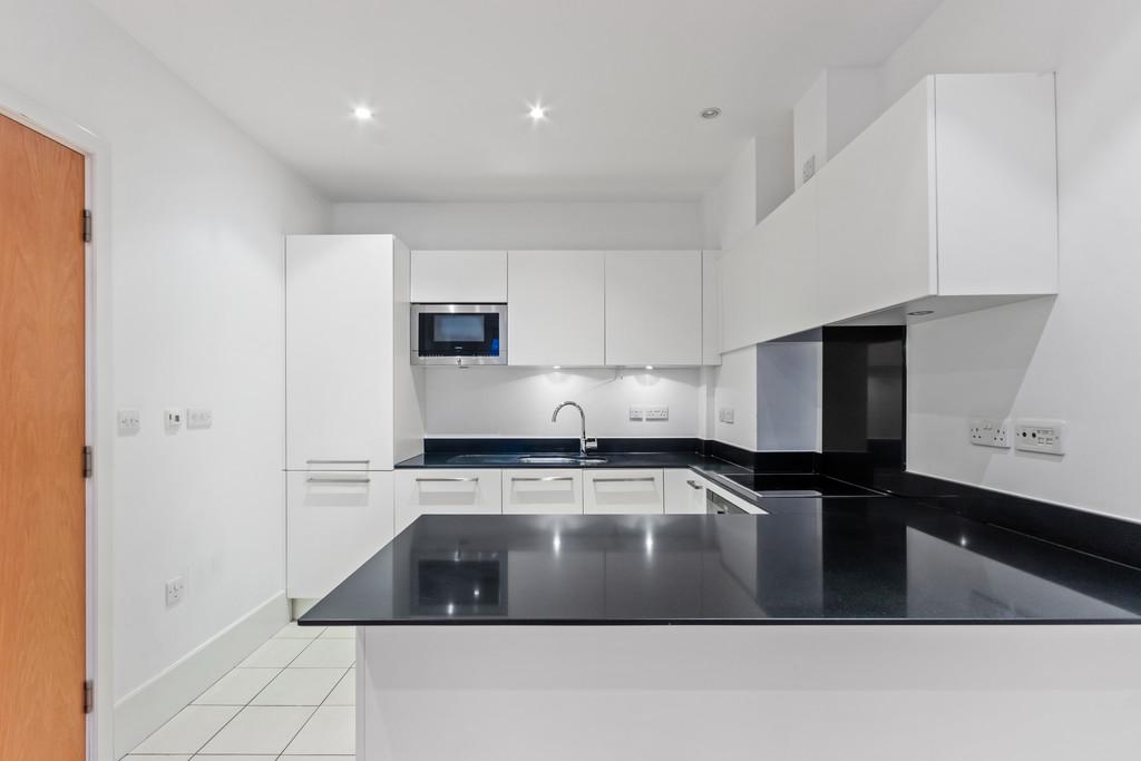 Ensign House 17 PH6