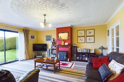 undefined, Lluest Y Bryn, Carmarthen