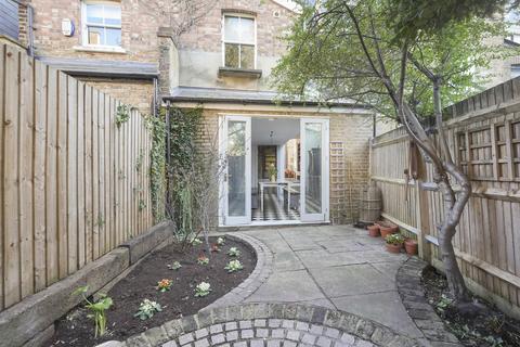 4 bedroom house for sale, Kynaston Road, London