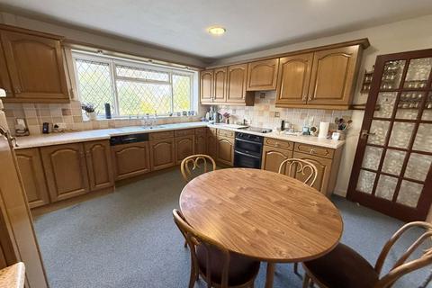 3 bedroom detached house for sale, Radbourn Drive, Sutton Coldfield, B74 2NE