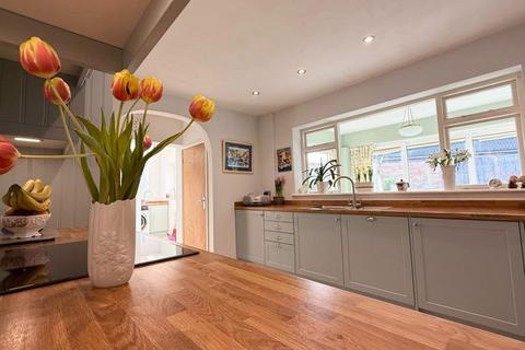 14 Irnham Road, Sutton Coldfield, B74 2TP