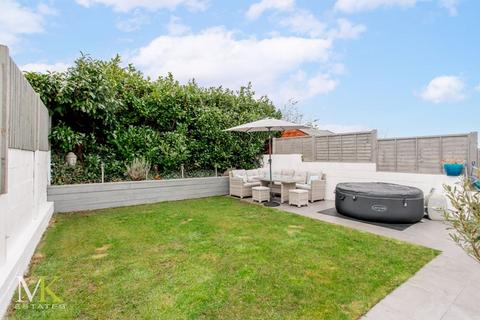 3 bedroom detached house for sale, Sheringham Road, Poole BH12