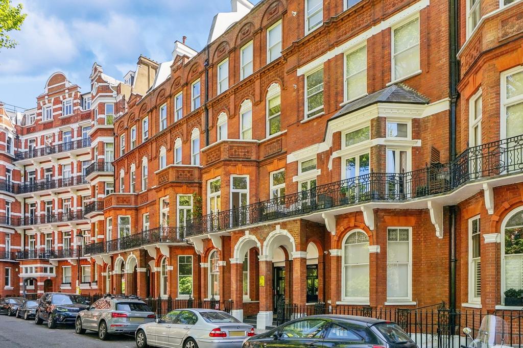 Apartment in London, Earl's Court - More