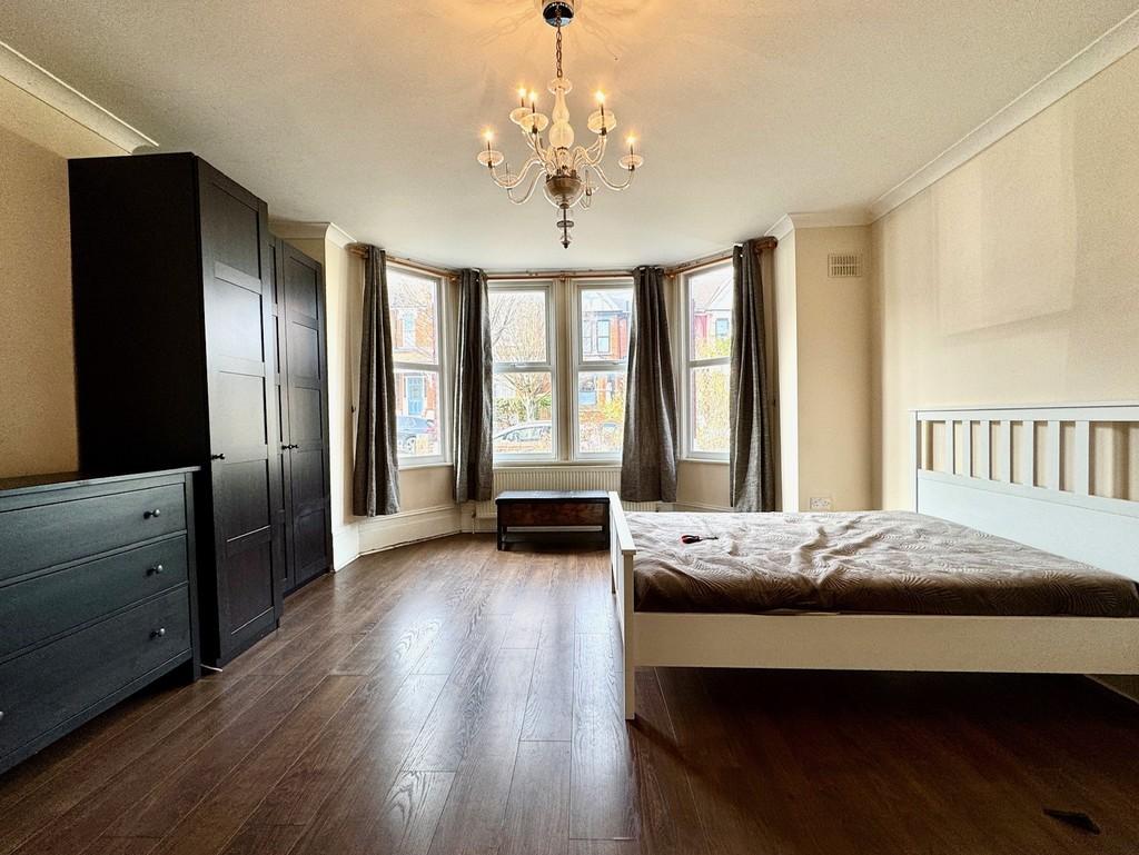 Bed 1