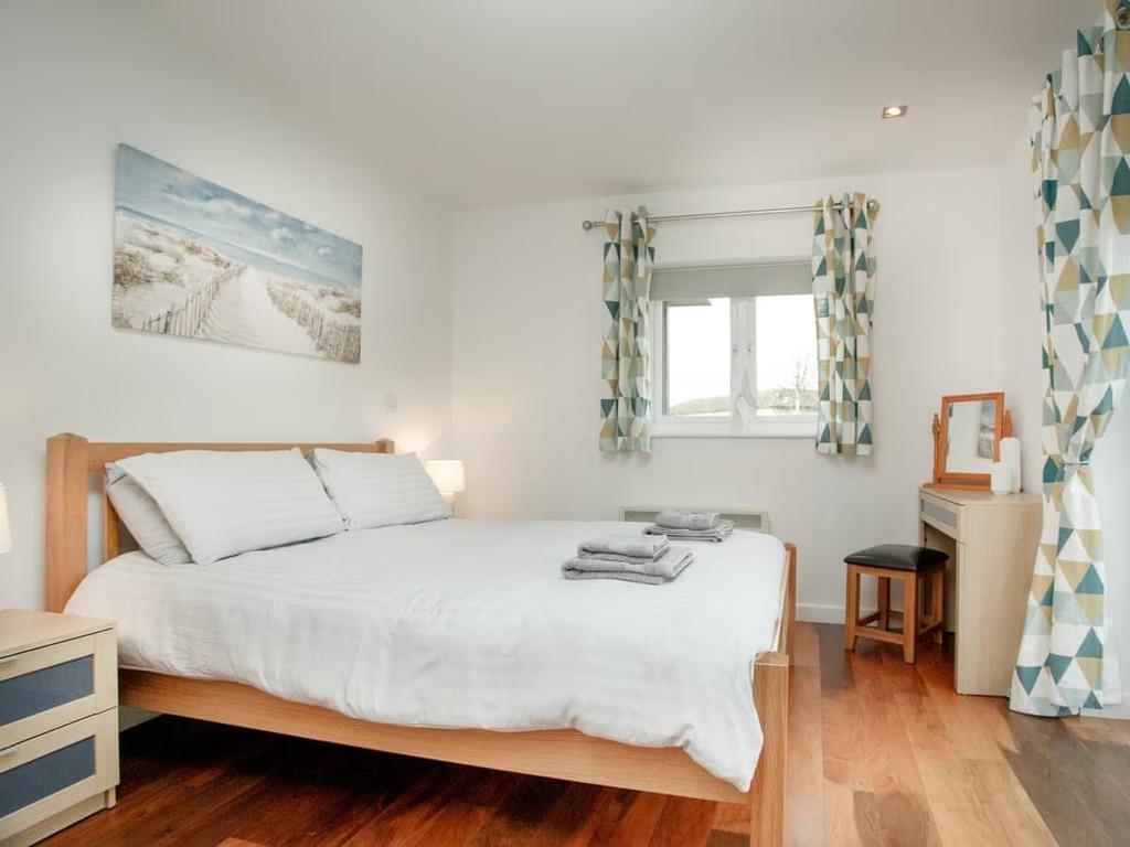 Bedroom-wonkey-donkey
