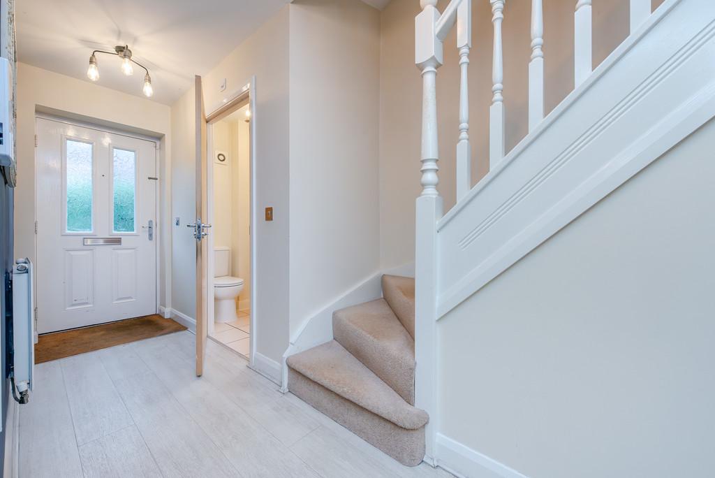 12 Woodfield Close Low Res 0028  IMM2472-Enhanced-