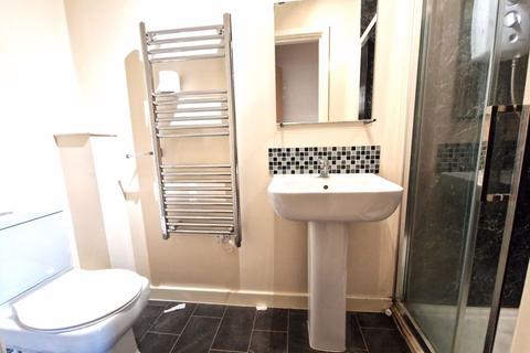 2 bedroom apartment to rent, Village House, Rugby CV22