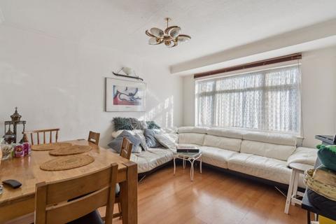 3 bedroom semi-detached house for sale, Rothesay Avenue, Greenford