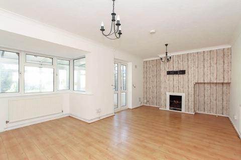 4 bedroom semi-detached house for sale, Widmore Drive, Hemel Hempstead