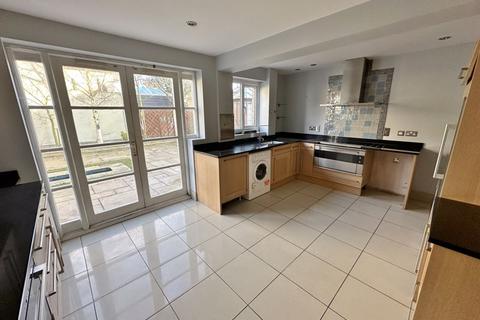 4 bedroom detached house for sale, Orsett Village