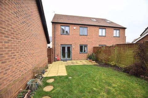 14 Dexter Drive, Whitehouse, Milton Keynes, MK8 1AA