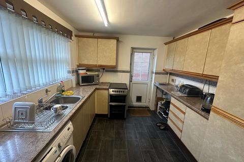 3 bedroom bungalow to rent, Brayfield Road, Littleover, DE23